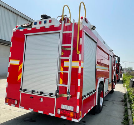 HOWO 8000L Foam Fire Truck 6x4 For Landscape Imigation Road Spraying