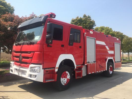 HOWO Water Foam Fire Fighting Truck , 4x2 8 Ton Emergency Rescue Vehicle