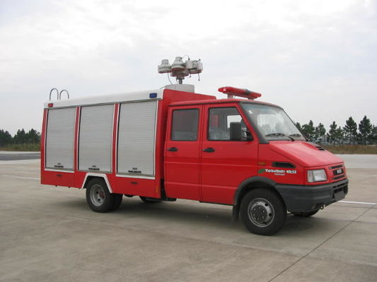 IVECO 130HP Mini Rescue Trucks , 4x2 Fire Truck Vehicles For Fire Fighting