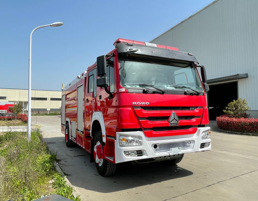 SINOTRUK รถดับเพลิงและรถดับเพลิง 310hp 4x2 ประเภทความจุโฟม 8 ตัน